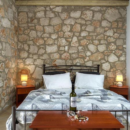 Koríthion Potamitis Windmills & Apartments מראה חיצוני תמונה