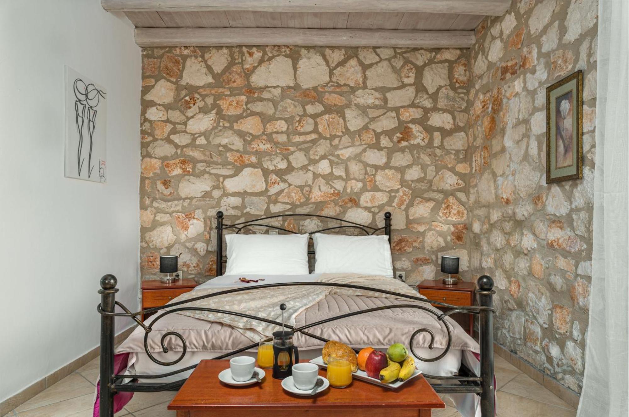 Koríthion Potamitis Windmills & Apartments מראה חיצוני תמונה